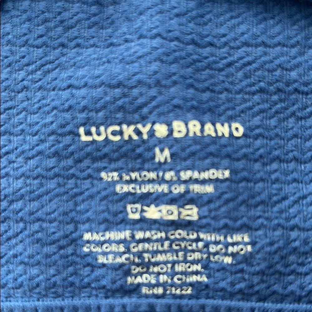 LUCKY BRAND Blue Textured Women's Crop Top SIZE M - Picture 3 of 5